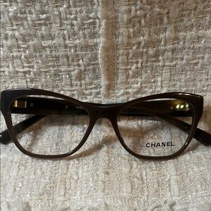 Authentic CHANEL brown Eyewear 3307 c.1276